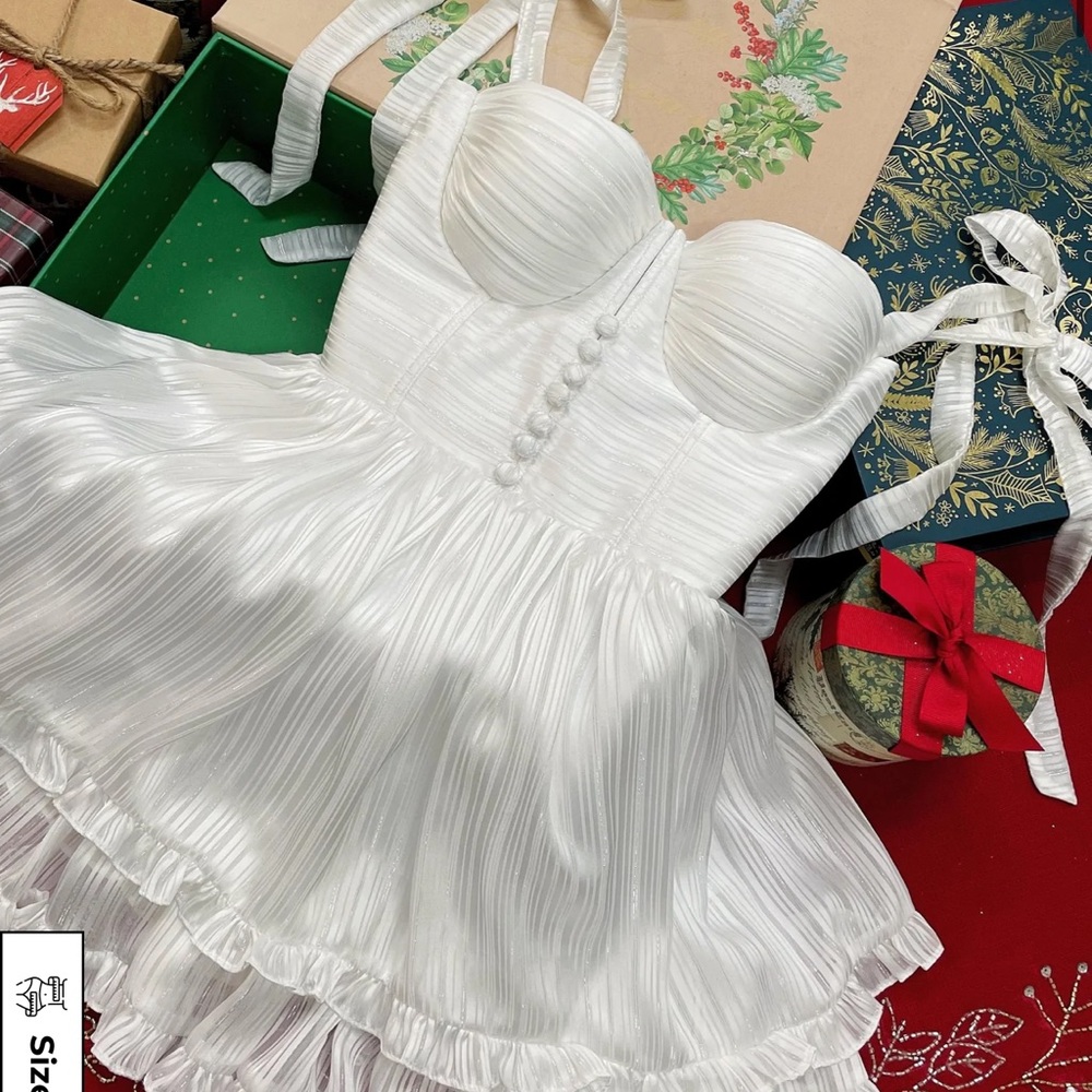 adeirlina Fragrant Jasmine dress size small white bride bridal bachelorette